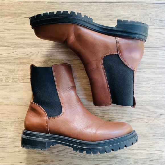 Madewell Shoes - Madewell The Bradley Chelsea Lugsole Leather Boots | Size 8.5